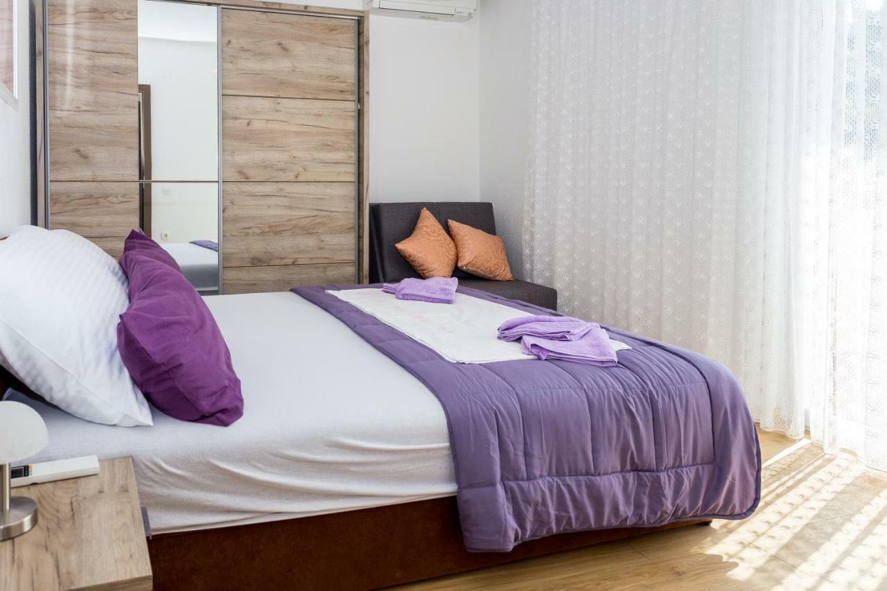 Apartments Iva Brstilo Omis Luaran gambar